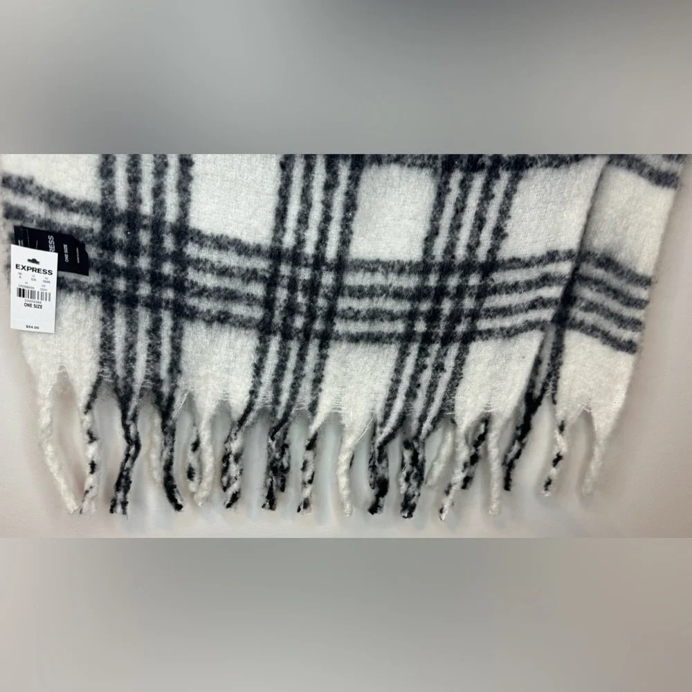 NEW Express Chunky Thick Scarf Oversized with Fringe Detail One size